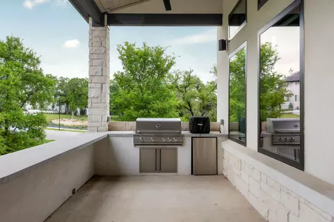 Exterior - 104 Hollytree Ct, Georgetown, TX 78628 photo 3 of 3