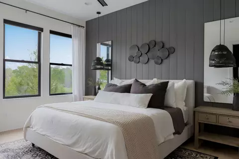 Bedroom - 104 Hollytree Ct, Georgetown, TX 78628 photo 2 of 8
