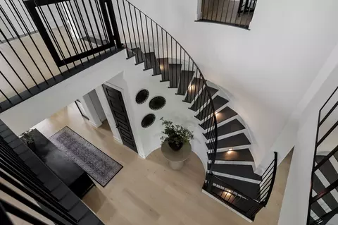 Entry Way - 104 Hollytree Ct, Georgetown, TX 78628 photo 4 of 4