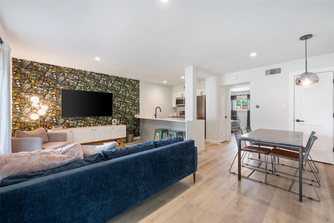 1133 Hollow Creek Dr Unit 101