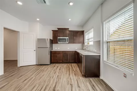 Kitchen - 932 Mallow Rd, Leander, TX 78641 photo 8 of 8
