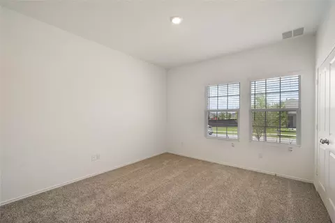 Bedroom - 932 Mallow Rd, Leander, TX 78641 photo 5 of 9