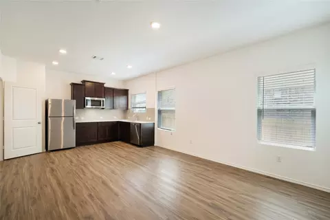 Living - 932 Mallow Rd, Leander, TX 78641 photo 2 of 4