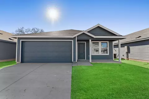 105 Ellendale Pl, Fredericksburg, TX 78624