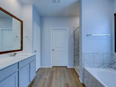 Bath - 1716 Frontenac St, Leander, TX 78641 photo 2 of 7