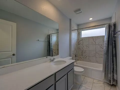 Bath - 1716 Frontenac St, Leander, TX 78641 photo 7 of 7