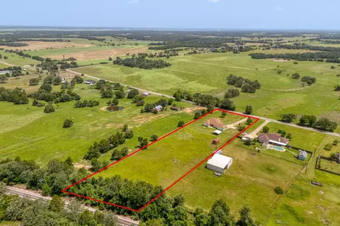 View/Area - 341 Brown Rd, Mcdade, TX 78650 photo 7 of 7