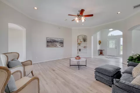 Living - 341 Brown Rd, Mcdade, TX 78650 photo 4 of 4