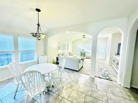 Dining - 413 Gettysburg Loop, Elgin, TX 78621 photo 3 of 3