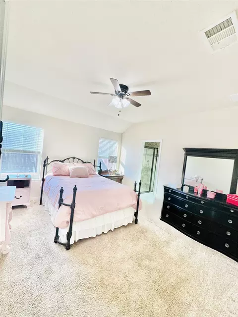 Bedroom - 413 Gettysburg Loop, Elgin, TX 78621 photo 4 of 5