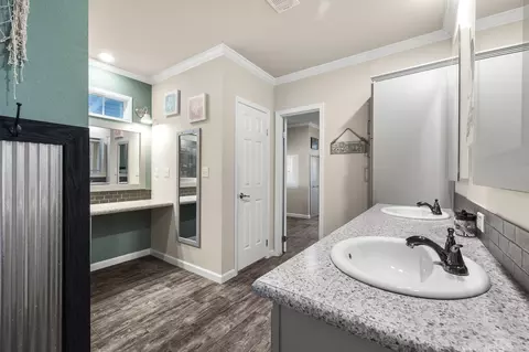 Bath - 247 Daniel Dr, Bertram, TX 78605 photo 1 of 6