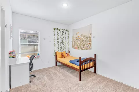 Bedroom - 212 Flint Mountain Rd, Georgetown, TX 78628 photo 1 of 7