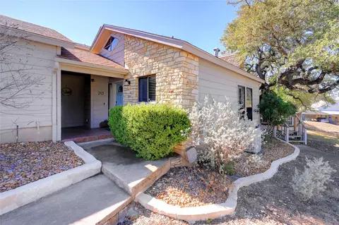 213 Overlook Ct, Wimberley, TX 78676