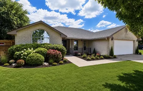 1022 Barbarosa Rd, New Braunfels, TX 78130