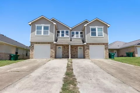 709 Claremont Pkwy #A & B, Marble Falls, TX 78654