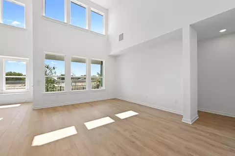 Living - 6313 Mcmurtry St, Austin, TX 78747 photo 3 of 4