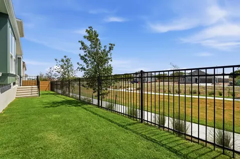 Exterior - 6313 Mcmurtry St, Austin, TX 78747 photo 3 of 6