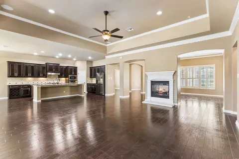 Living - 3017 Raspberry Rd, Austin, TX 78748 photo 3 of 4