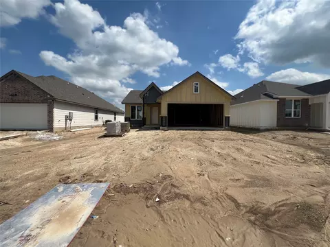251 Gus Loop, Georgetown, TX 78626 photo 2