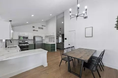 Dining - 175 Bobs Trl, Bastrop, TX 78602 photo 2 of 2