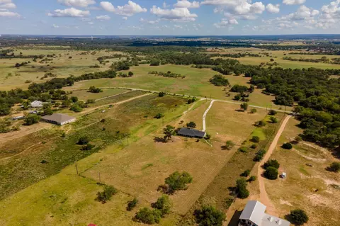 View/Area - 175 Bobs Trl, Bastrop, TX 78602 photo 6 of 7