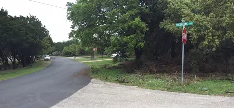 6100 Pokealong Path, Lago Vista, TX 78645