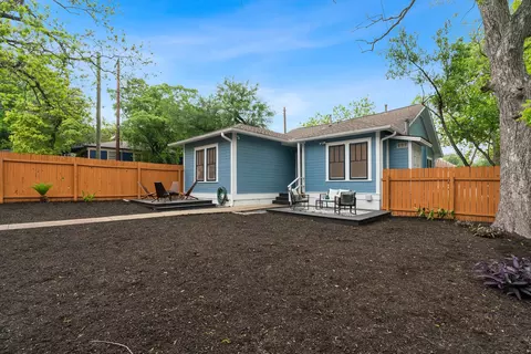 Exterior - 601 E 43rd St, Austin, TX 78751 photo 4 of 10