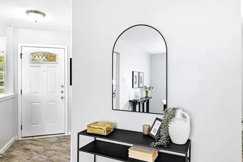 9733 Anderson Village Dr, Austin, TX 78729