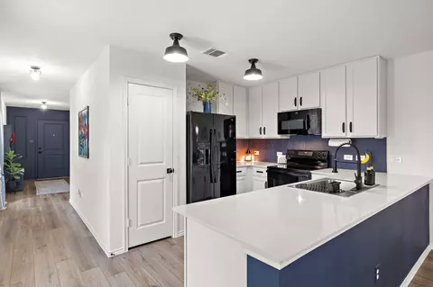 Kitchen - 129 Jack Browning Dr, Jarrell, TX 76537 photo 8 of 8
