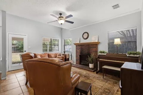 Other - 502 Cedar Ln, Pflugerville, TX 78660 photo 3 of 9