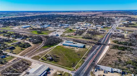 101 NE 01st St, Mcgregor, TX 76657 photo 8