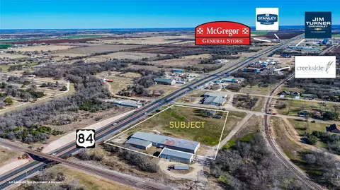 101 NE 01st St, Mcgregor, TX 76657 photo 2