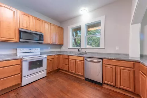Kitchen - 802 E Crockett St, Luling, TX 78648 photo 3 of 3