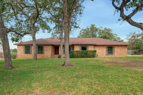 2006 Skyles Rd, Rockdale, TX 76567