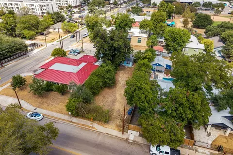 View/Area - 1906 E 2nd St, Austin, TX 78702 photo 17 of 24