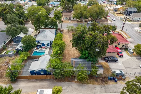 View/Area - 1906 E 2nd St, Austin, TX 78702 photo 21 of 24