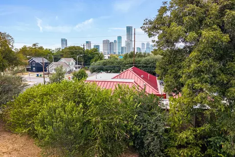View/Area - 1906 E 2nd St, Austin, TX 78702 photo 23 of 24