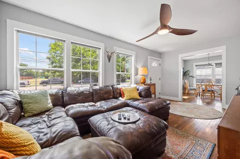Living - 2120 Leander St, Georgetown, TX 78626 photo 1 of 1