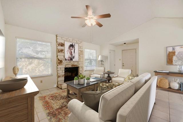 8404 Fenton Dr, Austin, TX 78736