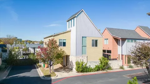 1601 Houston St #3, Austin, TX 78756