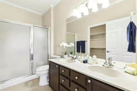 Bath - 215 Bonham Loop, Georgetown, TX 78633 photo 2 of 3