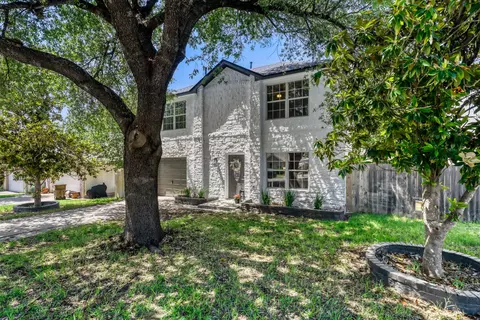 1626 Parkfield Cir, Round Rock, TX 78664