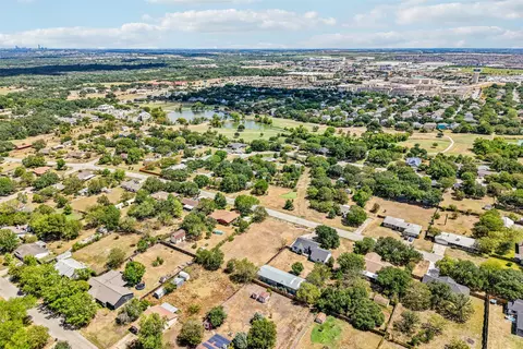 108 Sequoyah St, Buda, TX 78610 photo 16