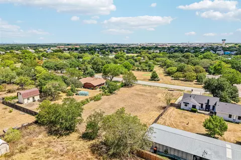 108 Sequoyah St, Buda, TX 78610 photo 11