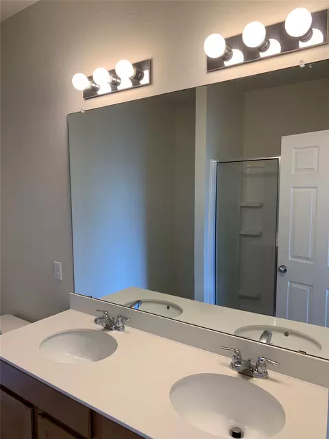 Bath - 113 Sierra Mar Loop, Leander, TX 78641 photo 1 of 4