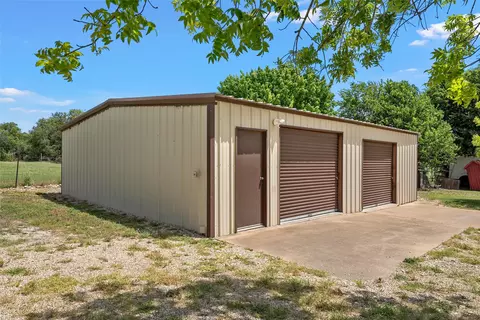 Other - 204 Christopher Dr, Eddy, TX 76524 photo 9 of 13