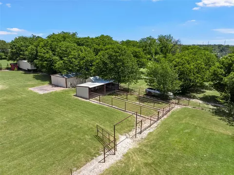 Other - 204 Christopher Dr, Eddy, TX 76524 photo 1 of 13