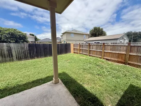 Exterior - 102 Williamson Cv, Elgin, TX 78621 photo 3 of 5