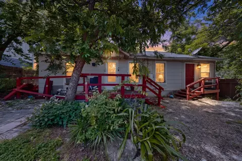 1302 12 Walnut Ave E #2, Austin, TX 78702
