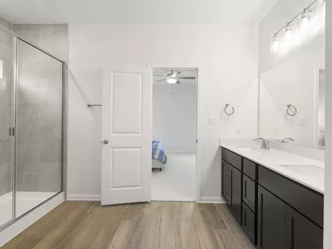 Bath - 112 Mathew St, Bertram, TX 78605 photo 2 of 4